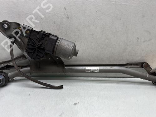 Used Front wiper motor DACIA LOGAN MCV (KS_) 1.5 dCi (KS04) (88 hp) 28496545