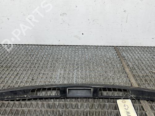 Used Tailgate trim Tailgate trim PEUGEOT 207 (WA_, WC_) 1.4 HDi (68 hp) 27721912 27721912