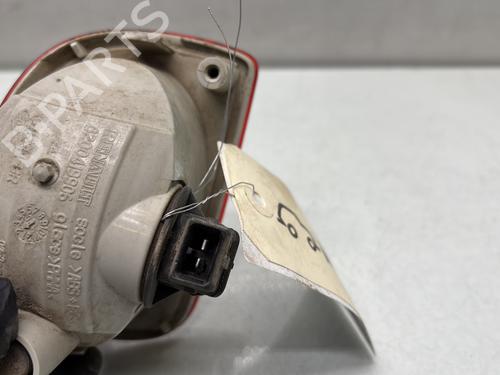 Tågelys Tågelys RENAULT KANGOO / GRAND KANGOO II (KW0/1_) 1.5 dCi 90 (KW05, KW08, KW0G, KW11) (90 hp) 33609548 33609548