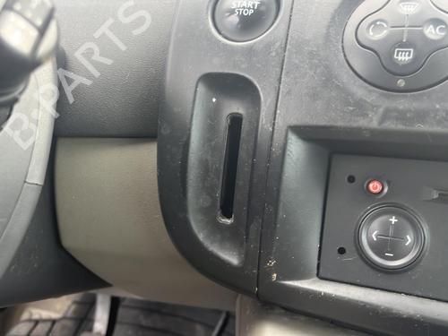 Right front window switch RENAULT SCÉNIC II (JM0/1_) 1.6 (JM0C, JM0J, JM1B) | BP19950874I26 