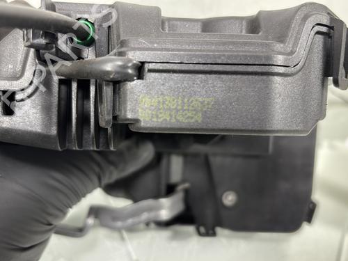 Serrure avant droite MERCEDES-BENZ CLK (C209) CLK 220 CDI (209.308) | BP30791709C97