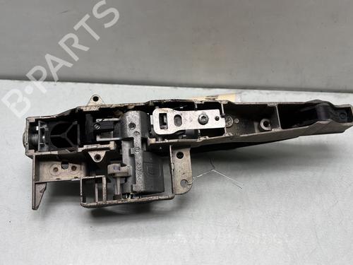 Front right exterior door handle CITROËN C4 Coupe (LA_) 1.6 HDi | BP29897630C129