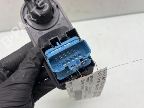 Left front window switch RENAULT TRAFIC II Van (FL) 2.0 dCi 90 (FL0H, FL00, FL01, FL0M, FL0P, FL0S) | BP40500710I27 - Image 4