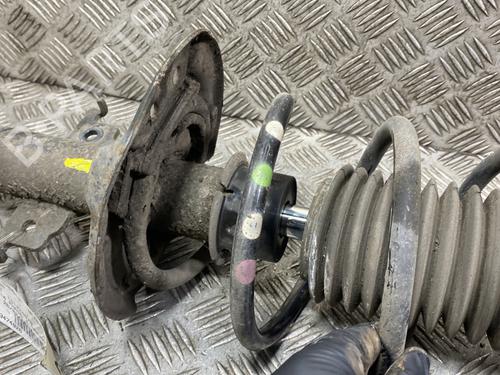Venstre foran støtdemper Venstre foran støtdemper RENAULT MEGANE IV Grandtour (K9A/M/N_) 1.5 dCi 110 (110 hp) 34477599 34477599