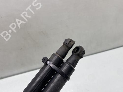 Used Tailgate lift support Tailgate lift support TOYOTA YARIS (_P13_) 1.0 (KSP130_, KSP130) (69 hp) 31211858 31211858