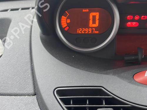 Interior roof light RENAULT TWINGO II (CN0_) 1.2 16V (CN04, CN0B) | BP25261966I8 - Image 9