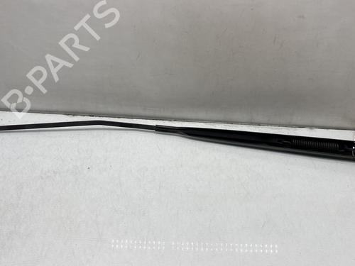 Used Front windshield wiper arm Front windshield wiper arm 31707929 31707929