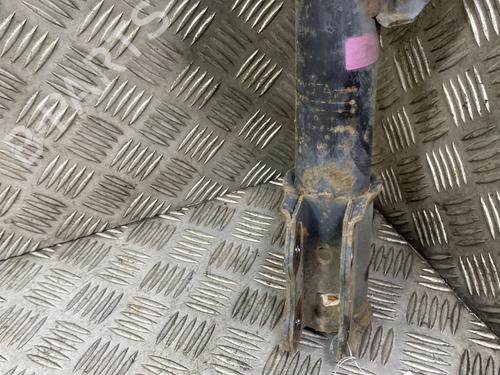 Right front shock absorber TOYOTA YARIS (_P13_) 1.5 Hybrid (NHP130_, NHP130) | BP27596289M17 