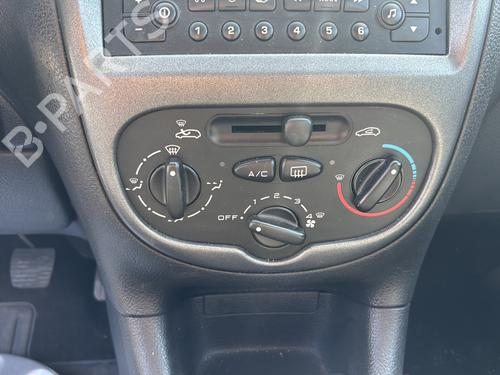 Horn PEUGEOT 206 Hatchback (2A/C) 1.4 HDi eco 70 | BP30878479E13