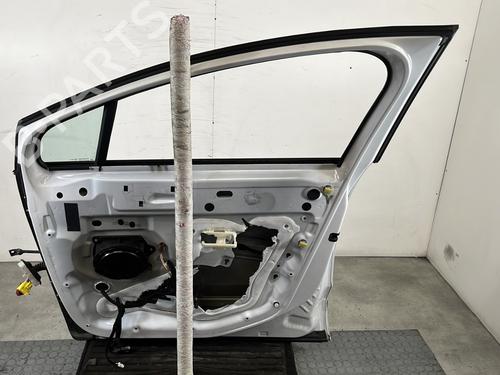 Right front door PEUGEOT 5008 (0U_, 0E_) 1.6 BlueHDi 120 | BP29759491C3 