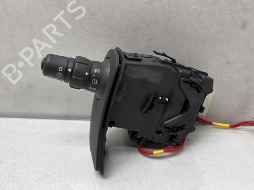 Used Switch Switch RENAULT CLIO III (BR0/1, CR0/1) 1.2 16V (BR02, BR0J, BR11, CR02, CR0J, CR11) (75 hp) 33484496 33484496
