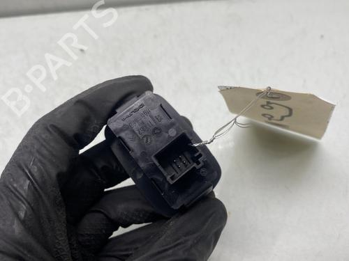 Used Right rear window switch Right rear window switch CITROËN C4 Grand Picasso I (UA_) 1.6 HDi (109 hp) 28493703 28493703