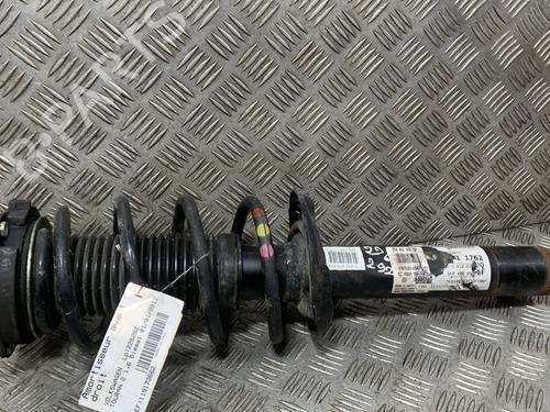 Used Right front shock absorber Right front shock absorber VW TOURAN (1T3) 1.6 TDI (105 hp) 32416642 32416642