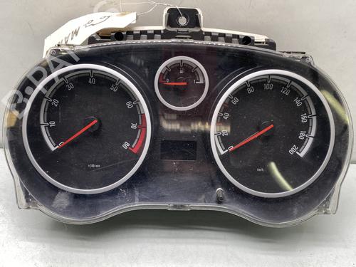 Used Instrument cluster OPEL CORSA D (S07) 1.2 LPG (L08, L68) (80 hp) 31379354