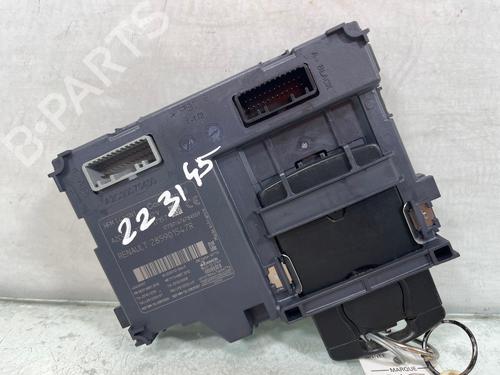 Card reader RENAULT CAPTUR I (J5_, H5_) 0.9 TCe 90 | BP36248912E4 - Image 6