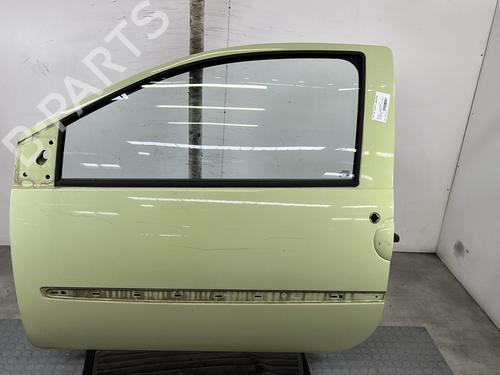 Used Left front door Left front door RENAULT TWINGO II (CN0_) 1.5 dCi (CN0E) (64 hp) 24605378 24605378