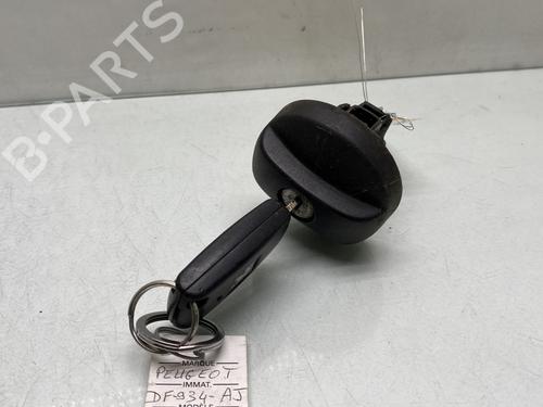 Tankdæksel PEUGEOT 807 (EB_) 2.0 HDi (107 hp) 31240380