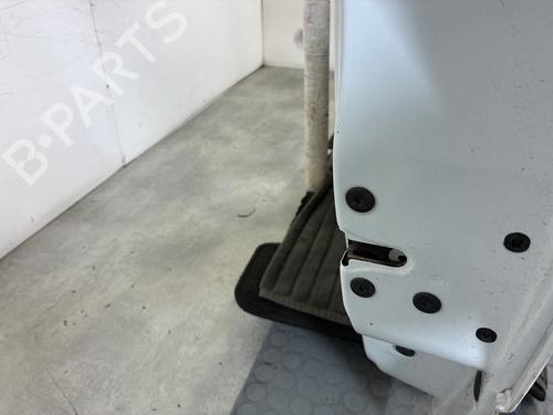 Porta anteriore destra Porta anteriore destra RENAULT CLIO II (BB_, CB_) 1.5 dCi (B/CB3M) (64 hp) 39707969 39707969