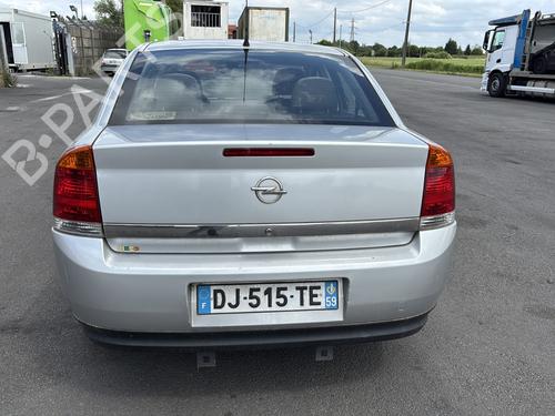 Front bumper OPEL VECTRA B (J96) 1.7 TD (F19) | BP32413402C7 