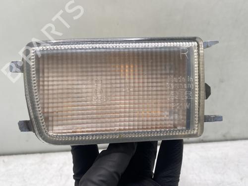 right-front-indicator-vw-golf-iii-1h1-1989-1990-1991-1992-1993-1994-1995-1996-1997-1998-1999-2000-31717514 main image