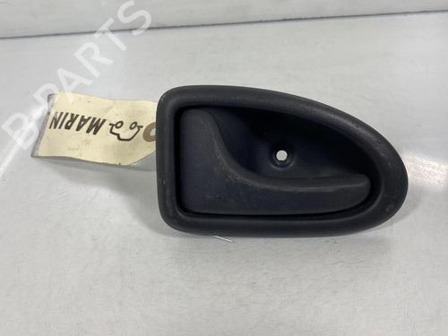 Used Rear left interior door handle RENAULT CLIO III (BR0/1, CR0/1) [2005-2014]  21958264