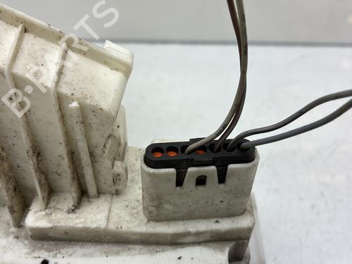 Used Front left lock Front left lock MERCEDES-BENZ B-CLASS Sports Tourer (W245) B 180 CDI (245.207) (109 hp) 33830127 33830127