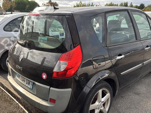 Front bumper RENAULT SCÉNIC II (JM0/1_) 2.0 dCi (JM1K) | BP30171552C7