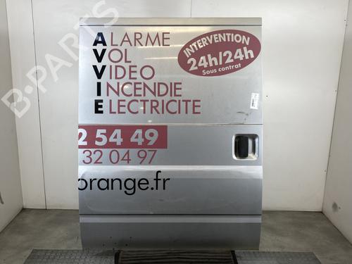 Højre side skydedør Højre side skydedør FORD TRANSIT Van (FA_ _) 2.0 DI (FAE_, FAF_, FAG_) (86 hp) 24475797 24475797