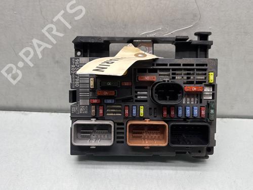 Used Fuse box CITROËN C4 Picasso I MPV (UD_) 1.6 HDi (109 hp) 29841653