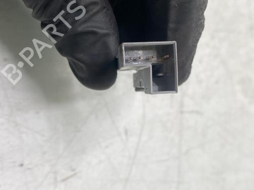 Seat buckle BMW X1 (E84) xDrive 20 d | BP32302244I32