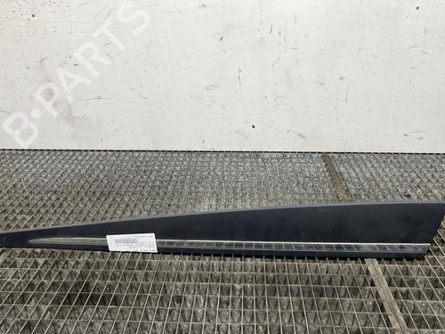 Used Door moulding trim RENAULT CLIO IV Grandtour (KH_) 1.5 dCi 90 (KHN3, KHN4) (90 hp) 28510539