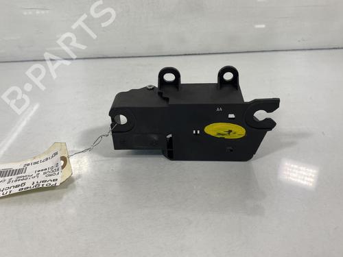 Used Front left interior door handle Front left interior door handle FORD FOCUS II Convertible 2.0 TDCi (136 hp) 20008525 20008525