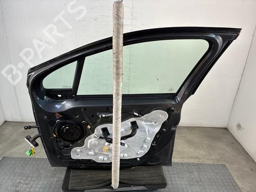Used Right front door Right front door 37723062 37723062