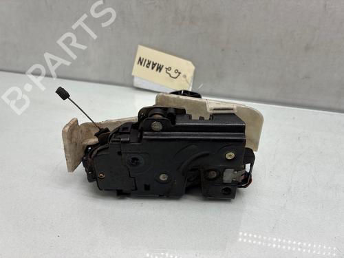 front-right-lock-vw-passat-b55-variant-3b6-2000-2001-2002-2003-2004-2005-32408760 main image