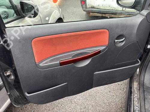 Fuse box CITROËN C2 (JM_) 1.4 HDi | BP31831392E1 