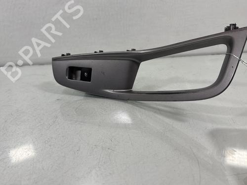 Used Right rear window switch CHEVROLET ORLANDO (J309) 2.0 D (131 hp) 29841351