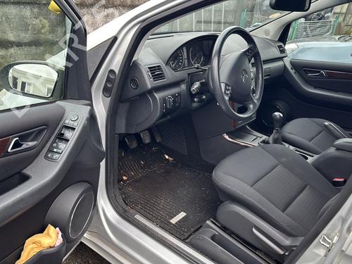 Brugte MERCEDES-BENZ A-CLASS (W169) A 180 CDI (169.007, 169.307) 4947222