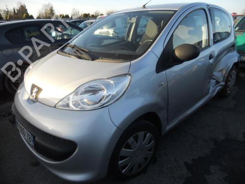 Rear wiper motor PEUGEOT 107 (PM_, PN_) 1.0 | BP20012547M102