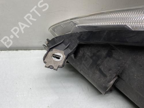 right-headlight-fiat-grande-punto-199_-2005-31590769 main image