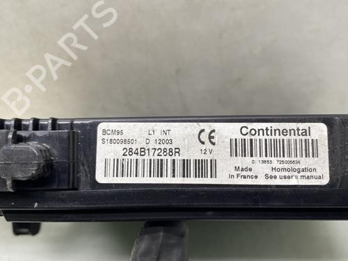 Used Fuse box Fuse box RENAULT MEGANE III Grandtour (KZ0/1) 1.5 dCi (KZ0C, KZ1A) (90 hp) 23193501 23193501