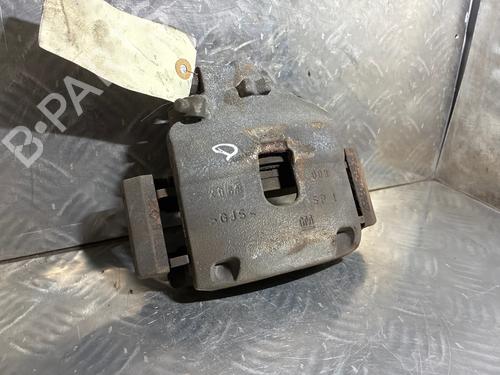 right-front-brake-caliper-opel-corsa-e-x15-14-08-68-95517021-2014-19978087 main image