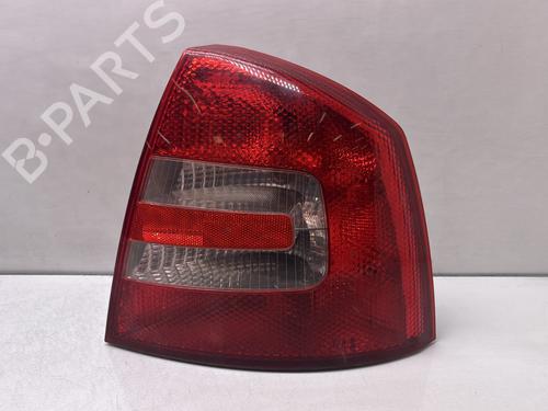Used Right taillight SKODA OCTAVIA II (1Z3) 1.9 TDI (105 hp) 29507194