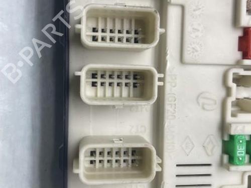 Elektronisk modul RENAULT MEGANE III Hatchback (BZ0/1_, B3_) 2.0 dCi (BZ0L) (160 hp) 19966896