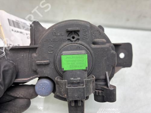 Used Left front fog light Left front fog light 38066272 38066272