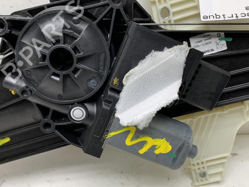Used Rear left window mechanism Rear left window mechanism PEUGEOT 3008 II SUV (MC_, MR_, MJ_, M4_) [2016-2026] 19975043 19975043