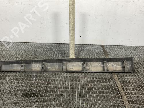 Used Door moulding trim Door moulding trim RENAULT MEGANE III Hatchback (BZ0/1_, B3_) 1.5 dCi (BZ0C) (90 hp) 24961464 24961464