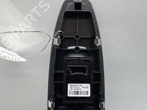 Used Right front window switch Right front window switch BMW 1 (F21) 118 d (150 hp) 26498714 26498714