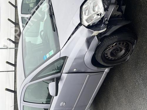 Venstre forlygte OPEL MERIVA A MPV (X03) 1.3 CDTI (E75) | BP19957232C28 