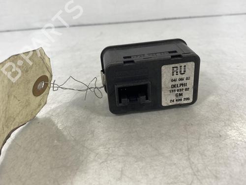 Left front window switch OPEL COMBO Tour  | BP20018624I27 
