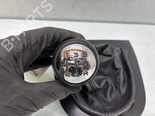 Used Shift knob Shift knob PEUGEOT 308 I (4A_, 4C_) 1.6 HDi (92 hp) 39753367 39753367